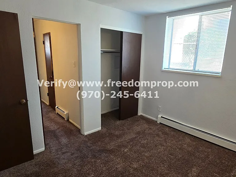N 21st St 1300 - Chateau — Photo 13