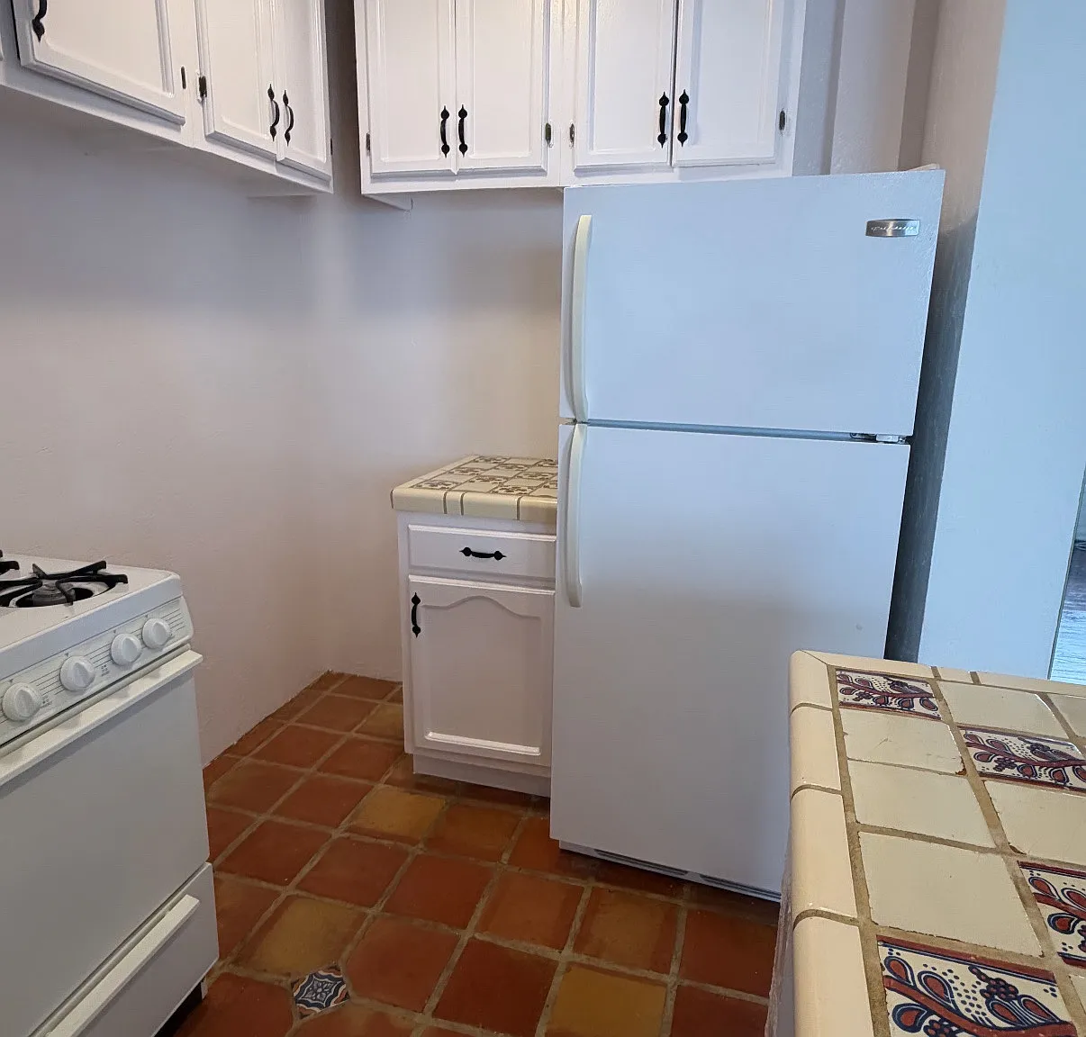 Studio, $1,850 — Photo 2
