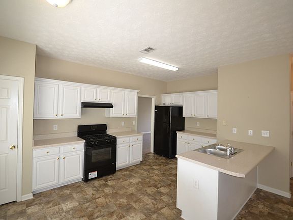 5th image of 603 Dunkirk Ct