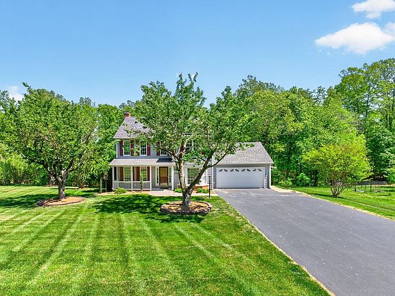 4th image of 1250 Templeton Cir