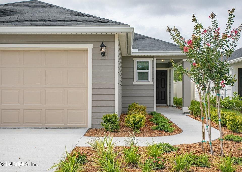 1st image of 11666 Golden Lake Ln