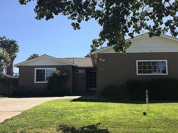 3rd image of 1808 Lencar Way