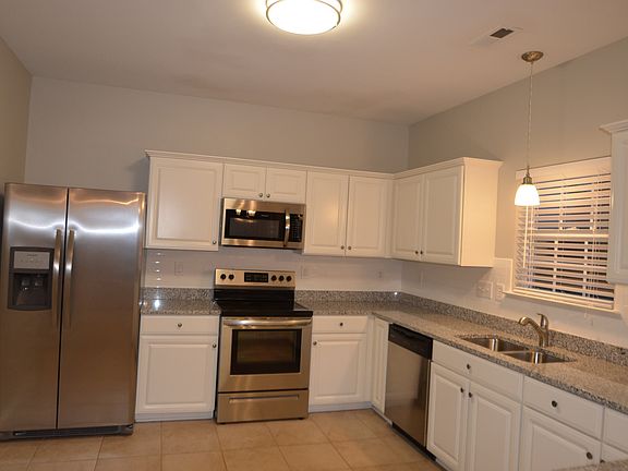 4th image of 7340 Daerwood Pl