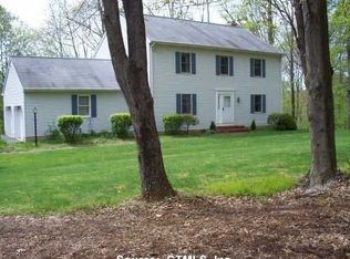 19 Brookview Ln, New Milford, CT 06776