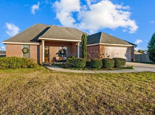 15 Stonemore Rd, Petal, MS 39465