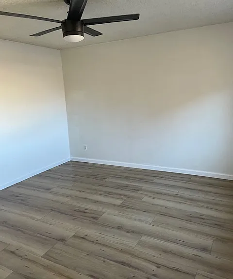2544 Country Club Dr — Photo 17