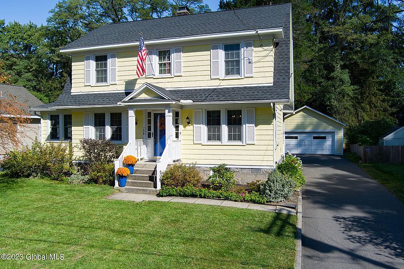 2nd image of 178 Adams Street