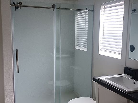 5th image of 40 Cabrillo Pl