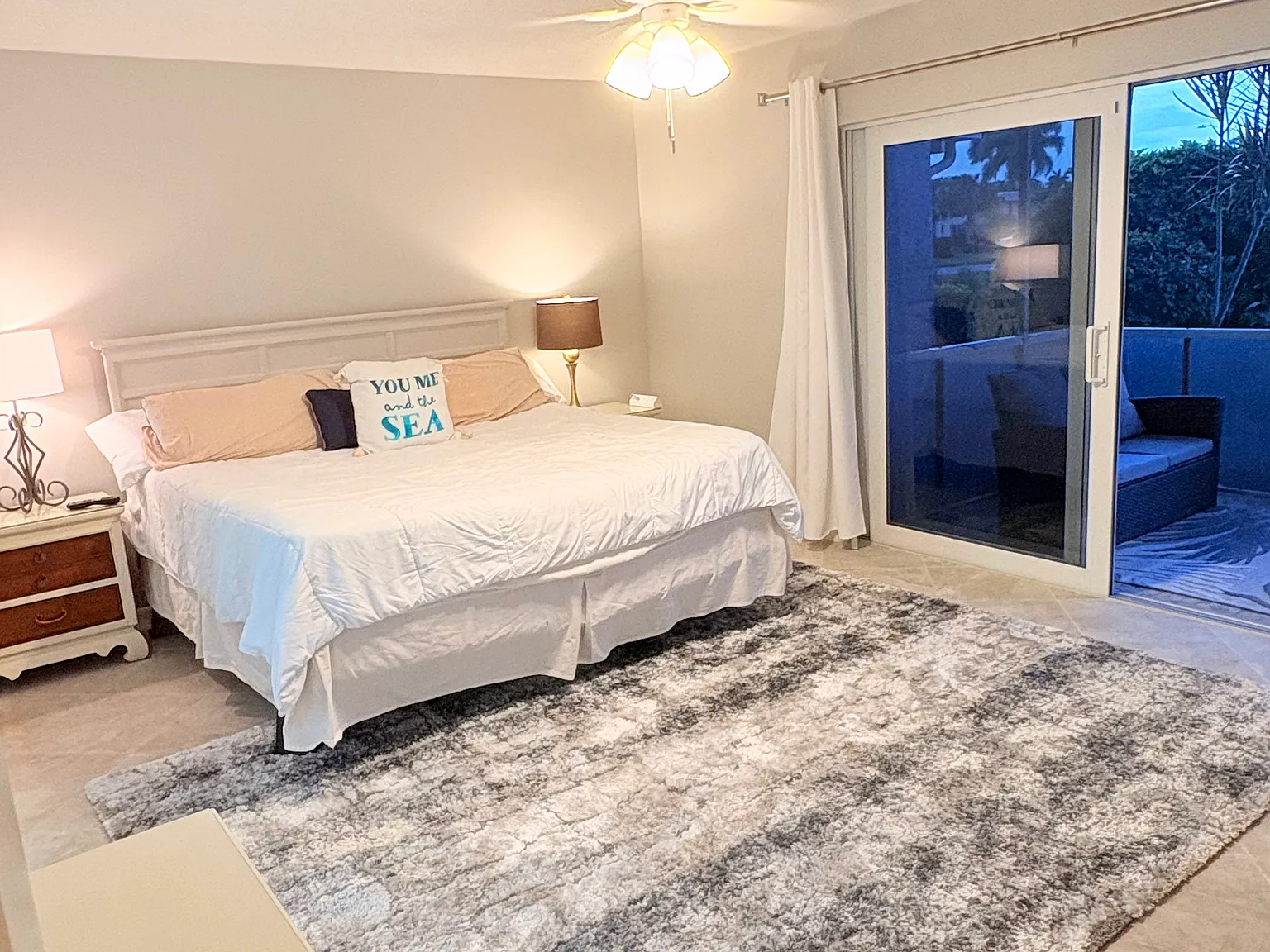 2 bed, 1215 sqft, $4,500 — Photo 3