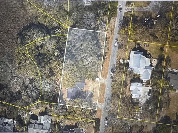 725 5th St, Mount Pleasant, SC 29464