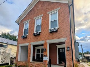 307 Main St, Augusta, KY 41002