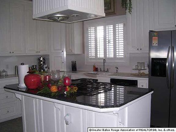 4th image of 17459 George Oneal Rd