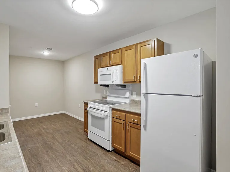 Jenkins Lofts — Photo 13