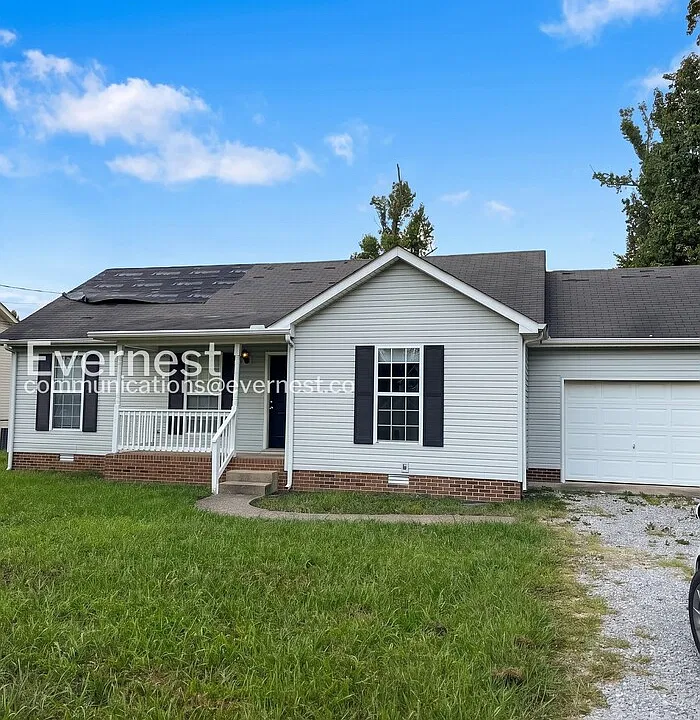 2713 Calais Ct