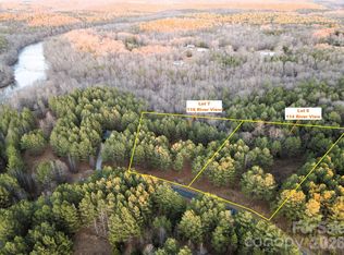 116 River View Dr, Mooresboro, NC 28114