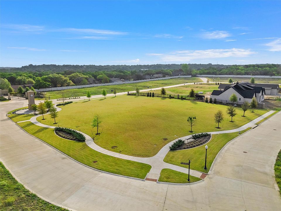1st image of 49 Turnberry Cir