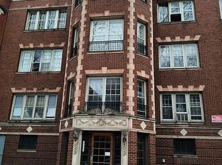 2225 E 70th Pl #1A, Chicago, IL