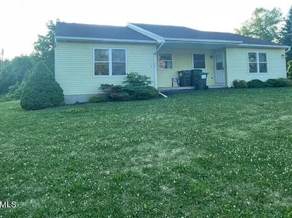 58 Sage Road, Waterford, NY 12188