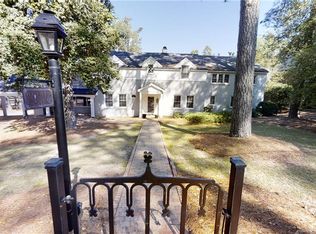 114 Parkview Ave, Fayetteville, NC 28305