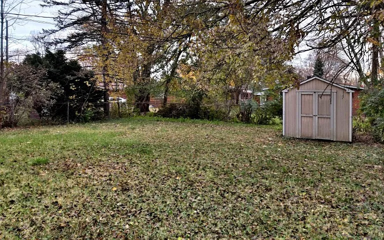 7484 Affeldt St — Photo 9