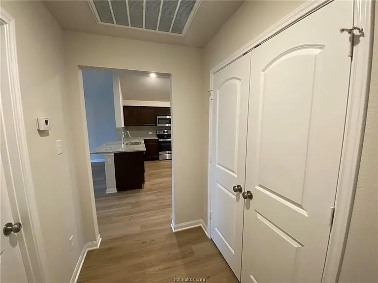 3721 McKenzie St — Photo 20