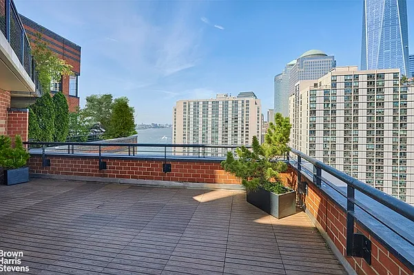 Rented by Brown Harris Stevens | media 37