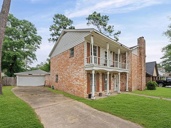 3rd image of 9634 Dornoch Dr
