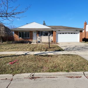 14252 Stratford St, Riverview, MI, 48193