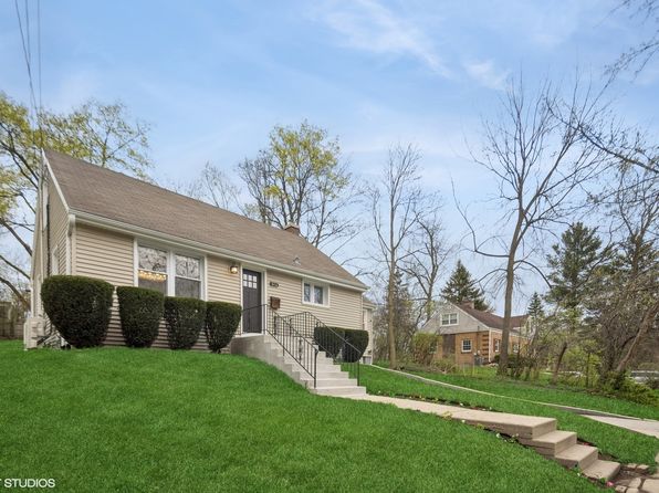 304 Bryant Ave, Glen Ellyn, IL 60137
