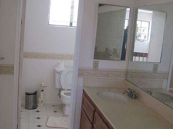 3rd image of 427 Smoky Cir