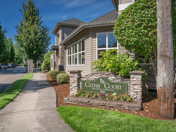 Cedar Court Apartments