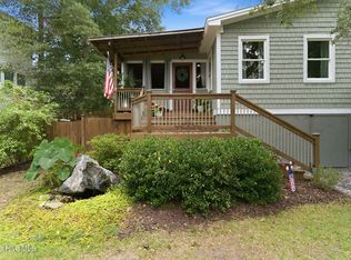 101 SE 23rd St, Oak Island, NC 28465