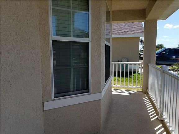 4th image of 9644 Jaybird Ln