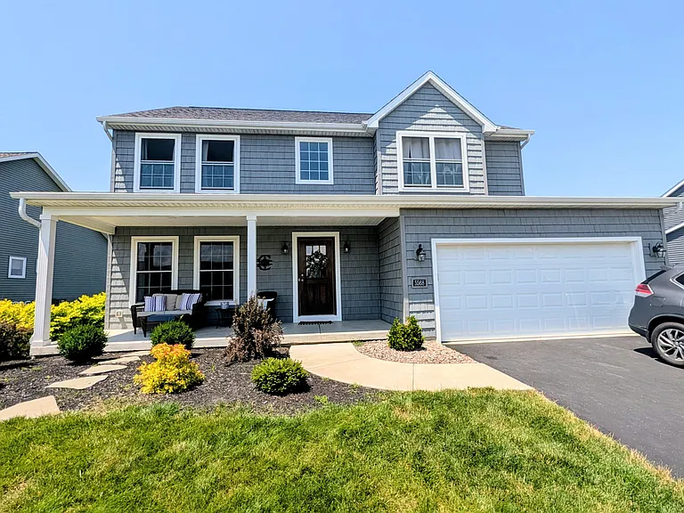 5568 Cooper Rdg — Photo 2