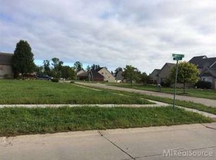 35591 Harrison St, New Baltimore, MI 48047