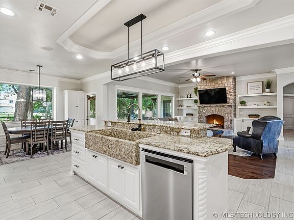 4th image of 18940 E Twin Creeks Dr