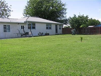 2nd image of 5705 Alicia Ave
