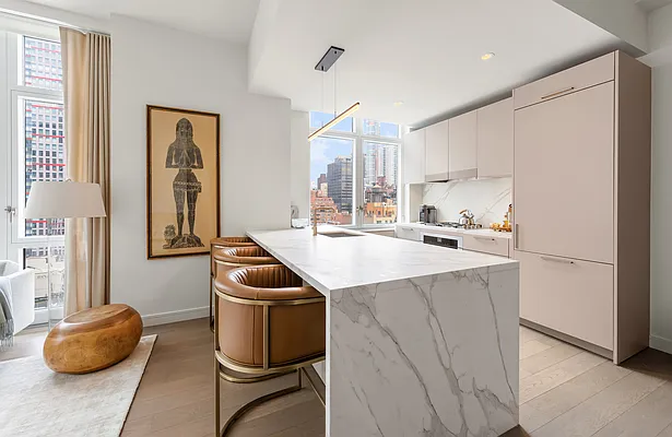 Sold by Michael A Kaufman, LREB | media 5