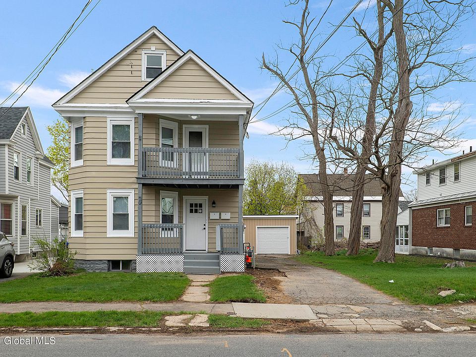 1st image of 2413 Turner Ave