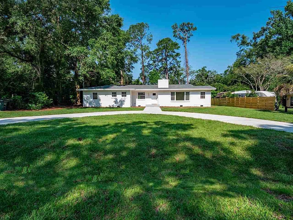 1st image of 2106 Hagan Dr