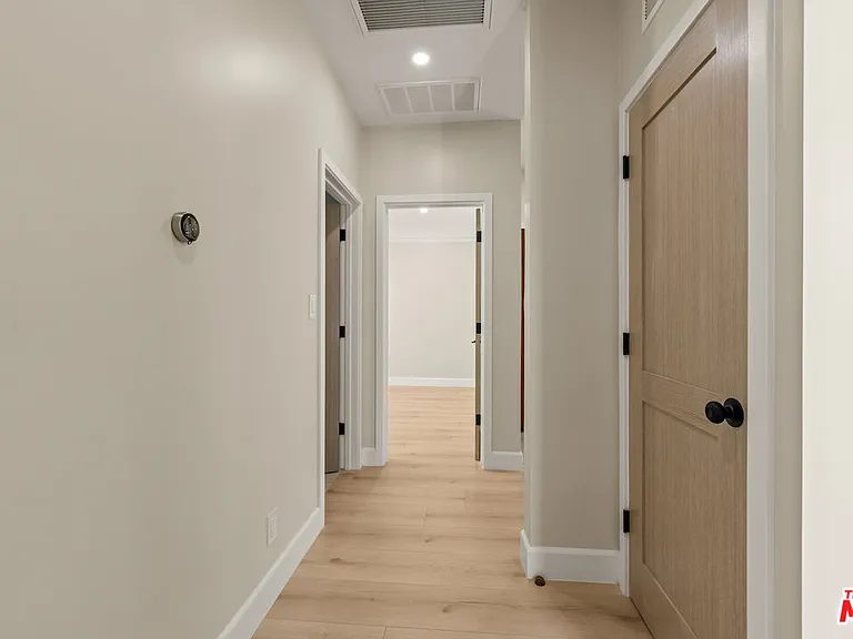 1117 S Wooster St #1119 — Photo 9