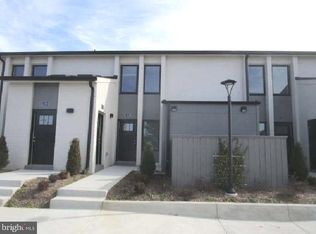 19500 Village Walk Dr UNIT 1-103, Montgomery Village, MD 20886