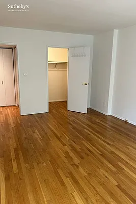 Rented by Sotheby's International Realty | media 19