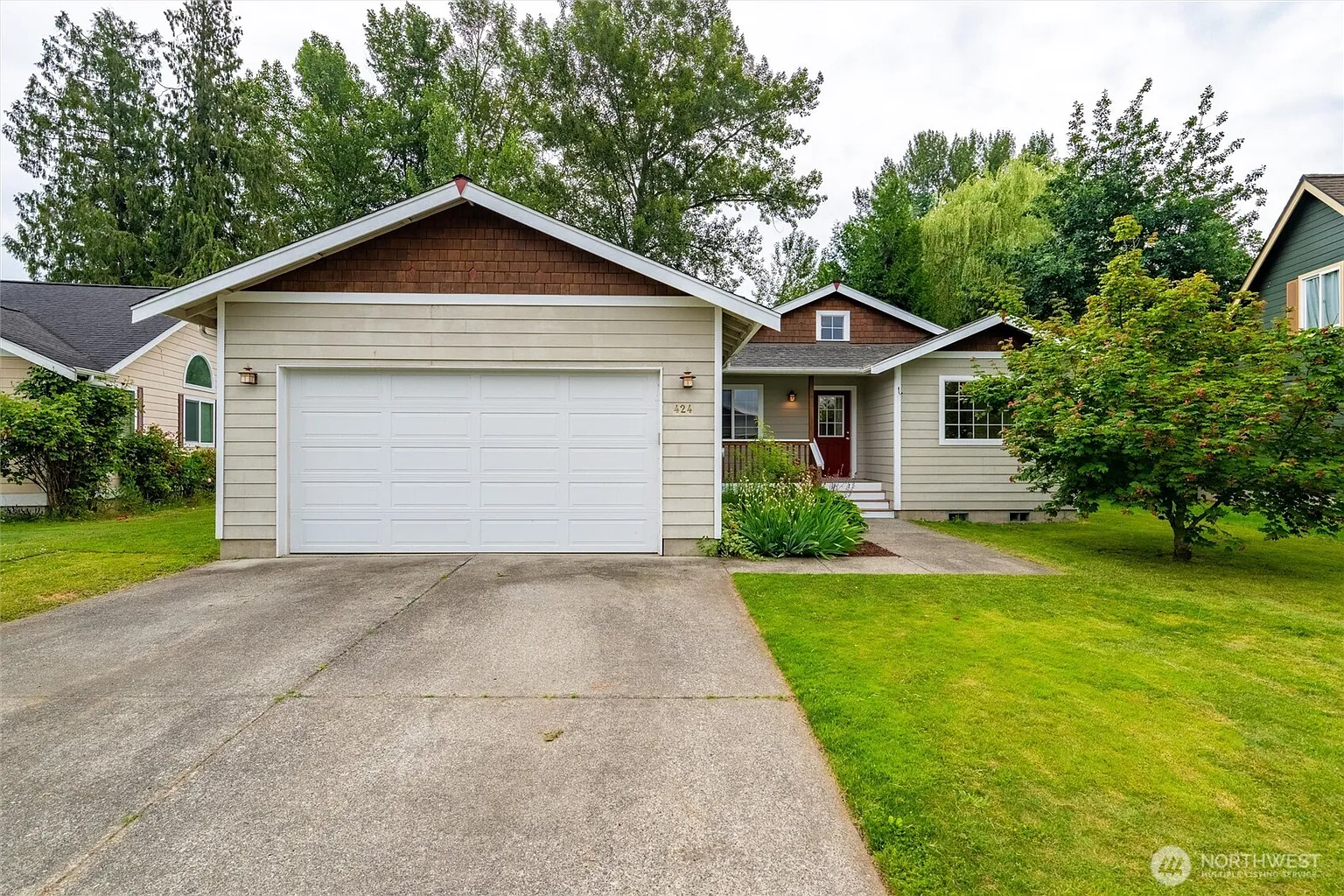 424 Wilson Lane photo 1