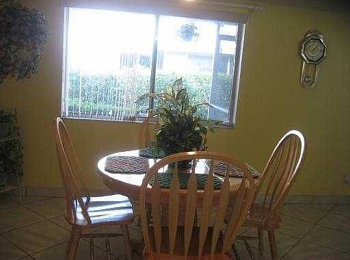 3rd image of 849 NW 104th Way