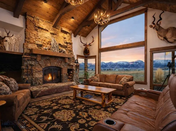 987 Spain Bridge Ranch Rd, Belgrade, MT 59714