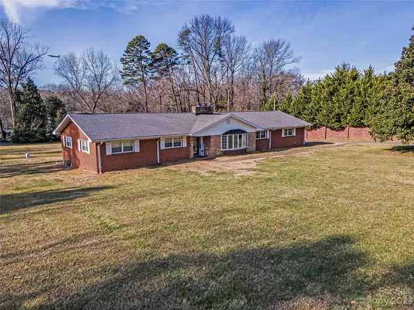 1822 Daytona Ave, Charlotte, NC 28214