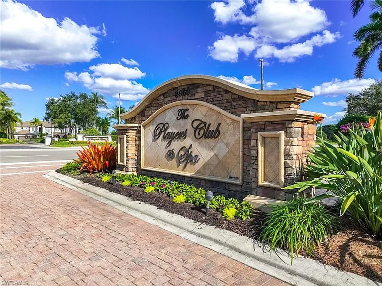8950 Shenendoah Cir — Photo 49