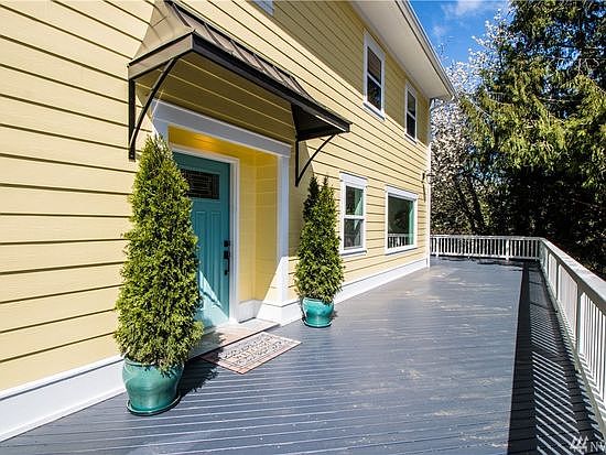 1st image of 700 Turner Ave
