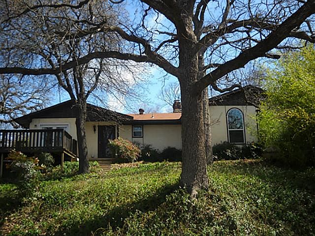 1st image of 112 Oaktree Dr